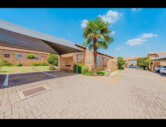 2 BEDROOM APARTMENT FOR SALE IN LIEFDE EN VREDE